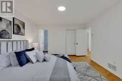 62 ABERFELDY CRESCENT | Markham Ontario | Slide Image Fifteen