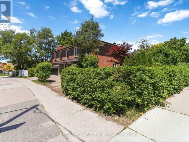 220 TORRESDALE AVENUE Toronto Ontario, M2R 3E8 - 5 Bedrooms Home For Sale