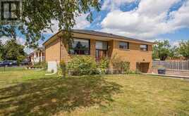 7305 REDSTONE ROAD | Mississauga Ontario | Slide Image Three