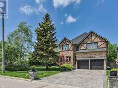 2479 RATHLIN COURT Mississauga Ontario, L5K 2S4