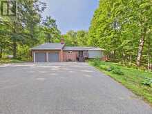 1060 GOLDEN BEACH ROAD | Bracebridge Ontario | Slide Image Two