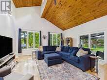 1060 GOLDEN BEACH ROAD | Bracebridge Ontario | Slide Image Eleven
