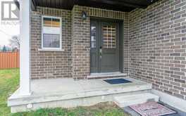 1 MINLER STREET | Ingersoll Ontario | Slide Image Four