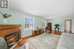 86 RIDGE ROAD E | Grimsby Ontario | Slide Image Thirty-three