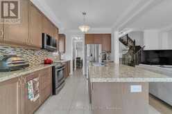 7 GAMBLE GLEN CRESCENT | Richmond Hill Ontario | Slide Image Ten