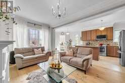 7 GAMBLE GLEN CRESCENT | Richmond Hill Ontario | Slide Image Eight