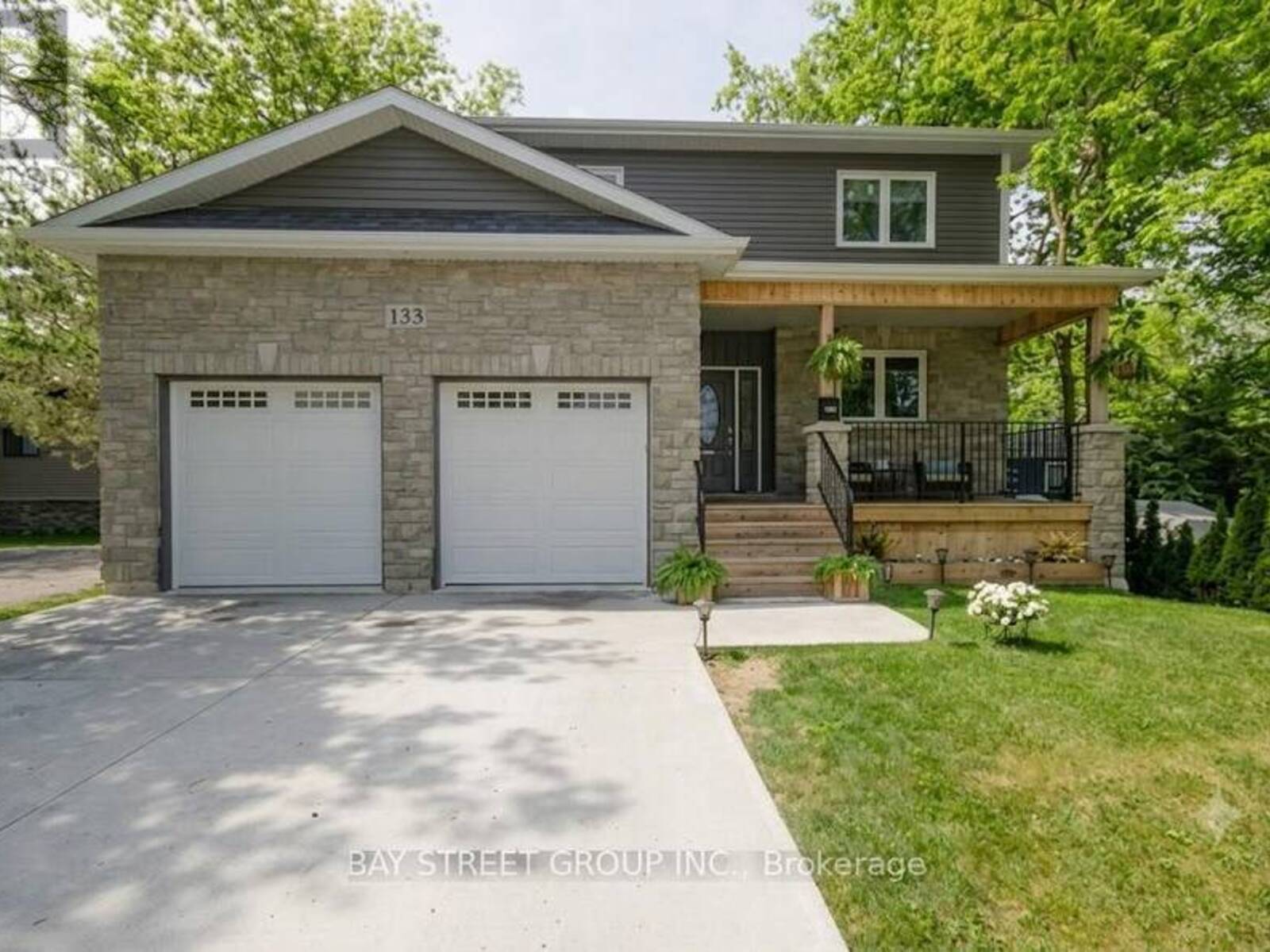 133 RIVEREDGE DRIVE, Georgina, Ontario L4P 2P4