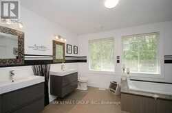 133 RIVEREDGE DRIVE | Georgina Ontario | Slide Image Ten