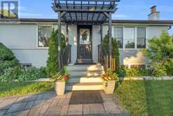 683 SIMCOE ROAD | Bradford West Gwillimbury Ontario | Slide Image Four