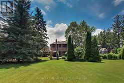 41 BLOOMFIELD TRAIL | Richmond Hill Ontario | Slide Image Ten