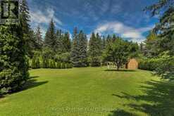 41 BLOOMFIELD TRAIL | Richmond Hill Ontario | Slide Image Thirteen