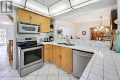 41 BLOOMFIELD TRAIL | Richmond Hill Ontario | Slide Image Twenty-nine