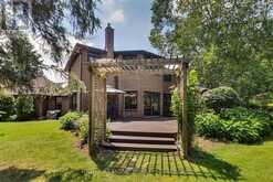 41 BLOOMFIELD TRAIL | Richmond Hill Ontario | Slide Image Nine
