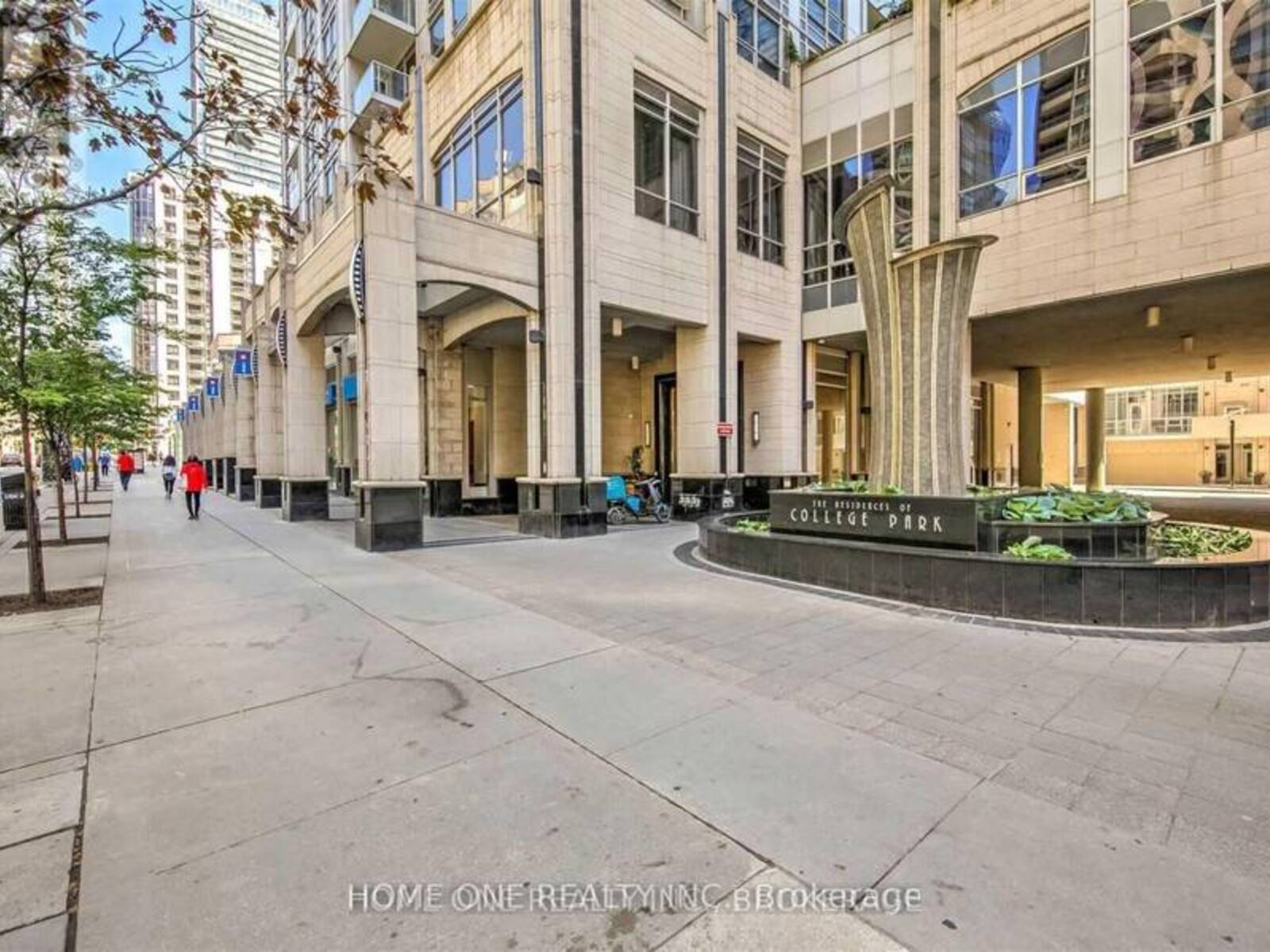 2604 - 761 BAY STREET, Toronto, Ontario M5G 2R2
