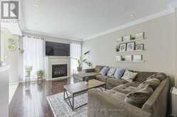 25 BETONY DRIVE | Richmond Hill Ontario | Slide Image Six