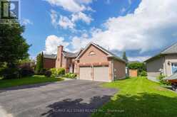 29 FOURTH AVENUE N | Uxbridge Ontario | Slide Image Thirty-eight