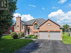 29 FOURTH AVENUE N Uxbridge Ontario, L9P 1V5