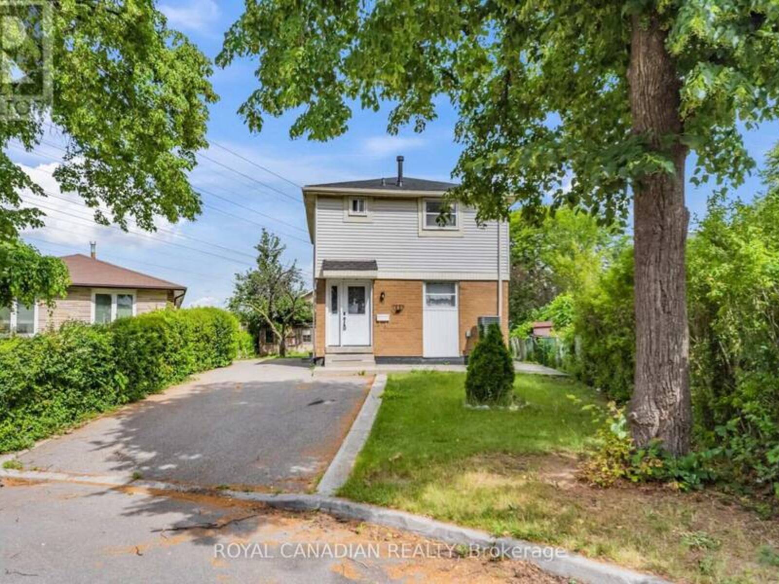 6 DAMASCUS DRIVE, Toronto, Ontario M9V 4G1