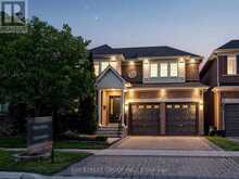 27 WAGON WHEEL CRESCENT | Richmond Hill Ontario | Slide Image Two