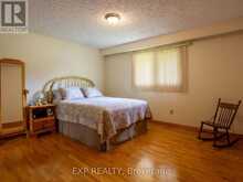 327 ANGELENE STREET | Mississauga Ontario | Slide Image Nine