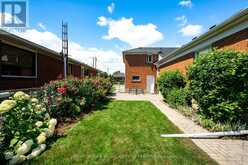 5 BOREAL ROAD | Toronto Ontario | Slide Image Eight
