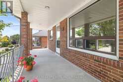 30 FORTHBRIDGE CRESCENT | Toronto Ontario | Slide Image Three