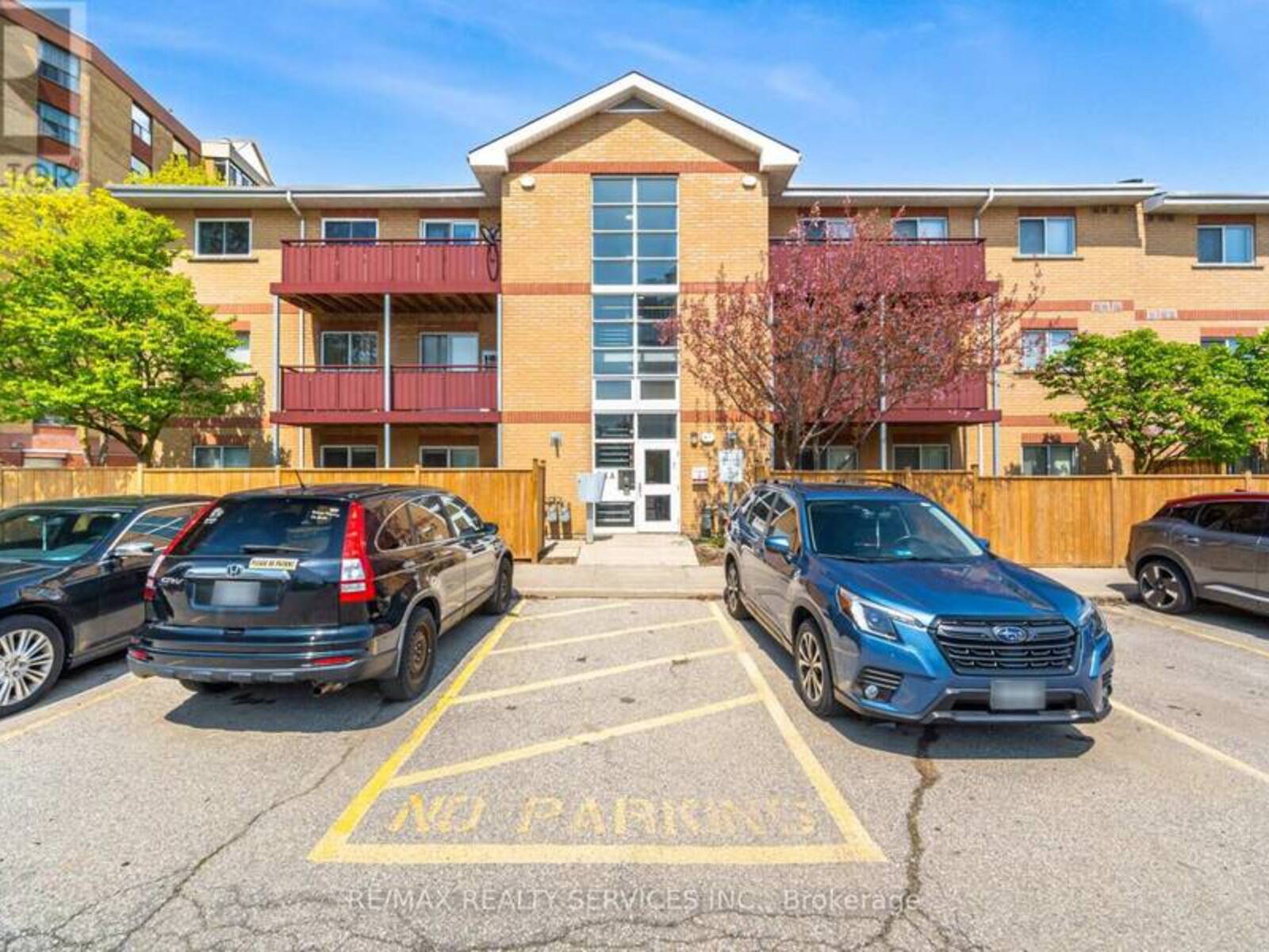 110A - 211 FORUM DRIVE, Mississauga, Ontario L4Z 4C1
