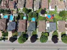 172 HIGHLAND ROAD W | Hamilton Ontario | Slide Image Thirty-one