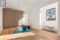 370 GLENGROVE AVENUE W | Toronto Ontario | Slide Image Thirty-six