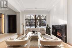 370 GLENGROVE AVENUE W | Toronto Ontario | Slide Image Eight