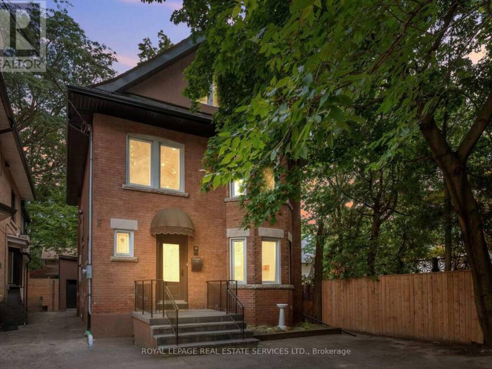 509 CHRISTIE STREET, Toronto, Ontario M6G 3C9