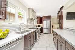 37 FLEANCE DRIVE | Markham Ontario | Slide Image Five