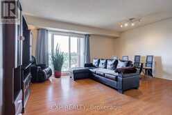 707 - 2088 LAWRENCE AVENUE W | Toronto Ontario | Slide Image Three