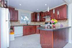 1328 CAWTHRA ROAD | Mississauga Ontario | Slide Image Fifteen