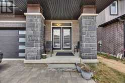 6 SUTHERLAND CRESCENT | Ingersoll Ontario | Slide Image Four