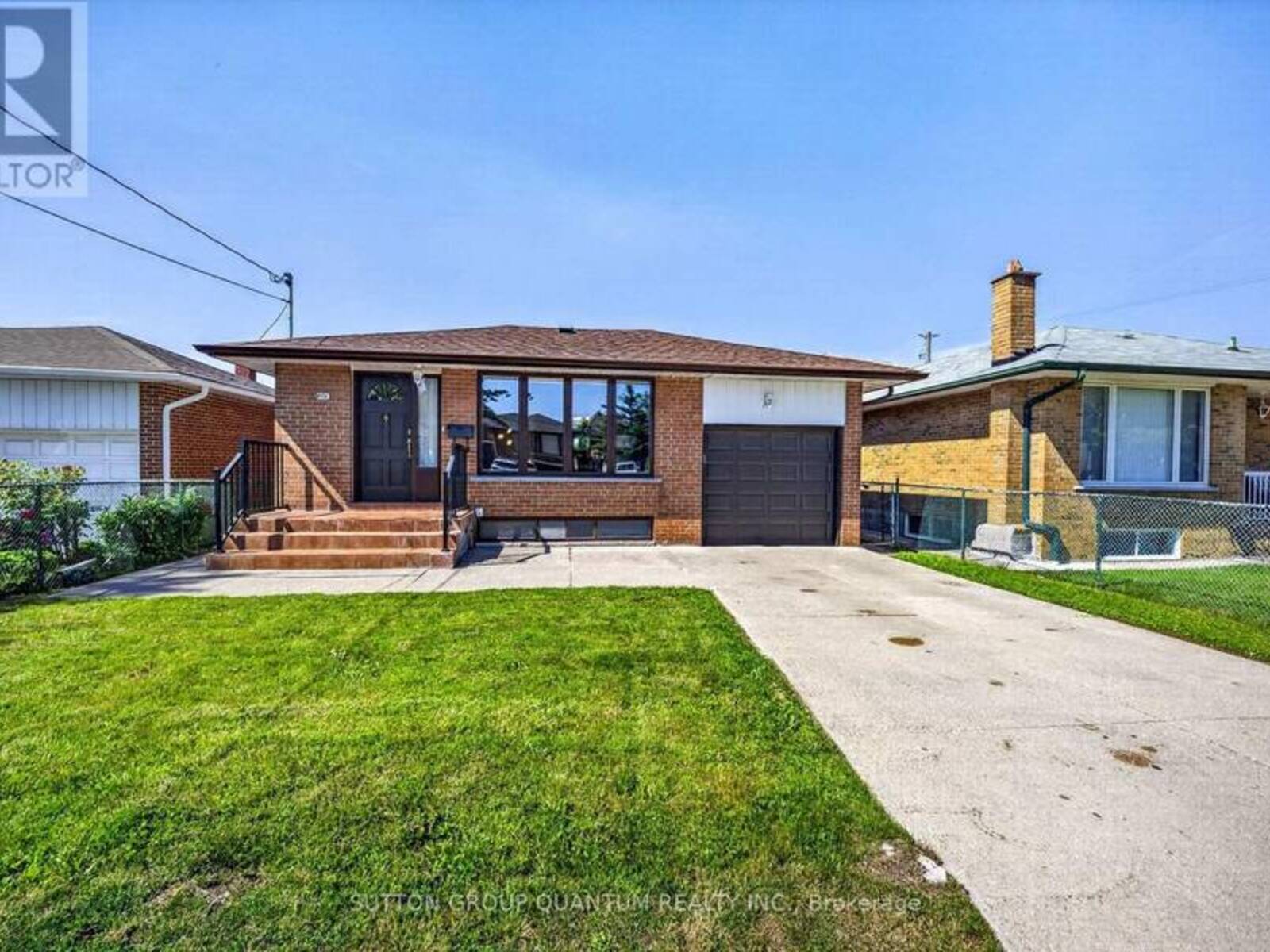 1016 EAST AVENUE, Mississauga, Ontario L5E 1W8