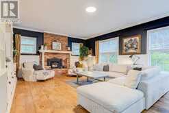 1097 MINERAL SPRINGS ROAD | Ancaster Ontario | Slide Image Eight