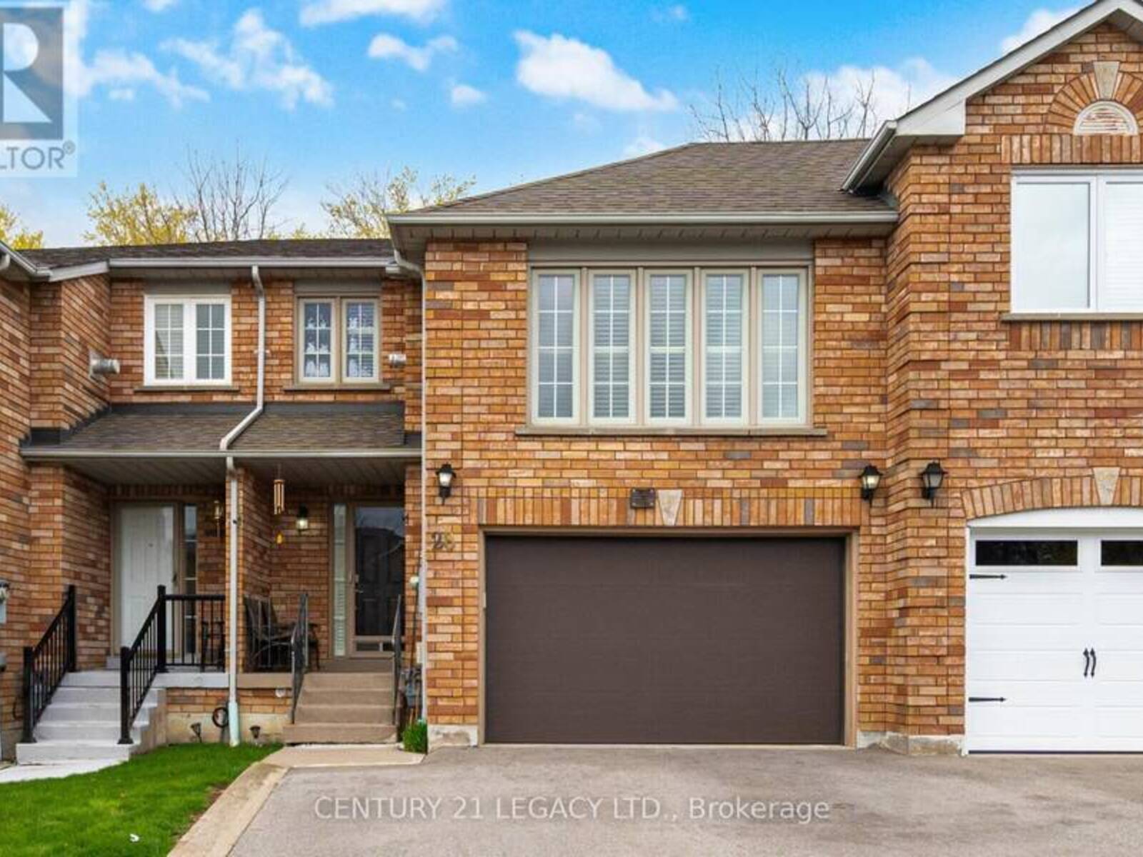 28 WILDFIRE ROAD, Vaughan, Ontario L4L 8Y9