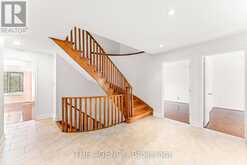 92 RUSSELL SNIDER DRIVE | Nobleton Ontario | Slide Image Six