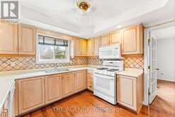 92 RUSSELL SNIDER DRIVE | Nobleton Ontario | Slide Image Eight