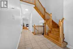 17 TYSONVILLE CIRCLE | Brampton Ontario | Slide Image Four