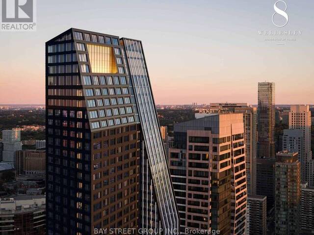 4009 - 8 WELLESLEY STREET W Toronto Ontario, M4Y 0J5 - 3 Bedrooms Condo For Sale