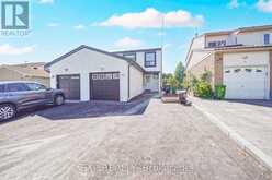 25 NABOB CRESCENT | Toronto Ontario | Slide Image Two