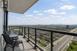 2310 - 7950 BATHURST STREET | Vaughan Ontario | Slide Image Eight