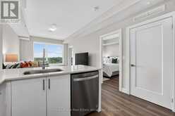 622 - 3200 WILLIAM COLTSON AVENUE | Oakville Ontario | Slide Image Five
