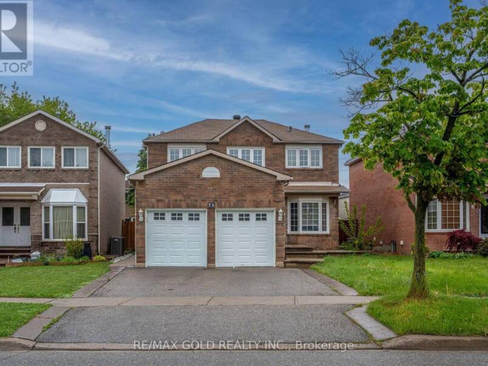 71 RAVENSWOOD DRIVE, Brampton, Ontario L6Y 4A1