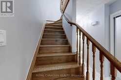 18 MILLPOND PLACE | Hamilton Ontario | Slide Image Seventeen