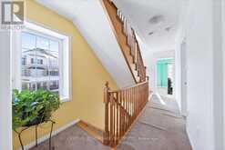 258 - 32 FOAL PATH S | Oshawa Ontario | Slide Image Thirty