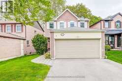 660 FOXWOOD TRAIL | Pickering Ontario | Slide Image Two