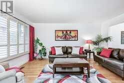 660 FOXWOOD TRAIL | Pickering Ontario | Slide Image Nine